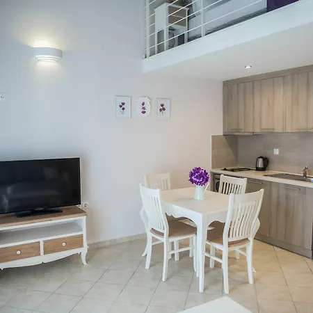 Lefkadio Aparthotel Lefkada City