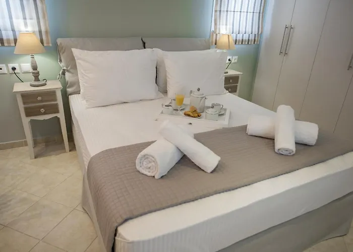 Lefkadio Aparthotel 4*